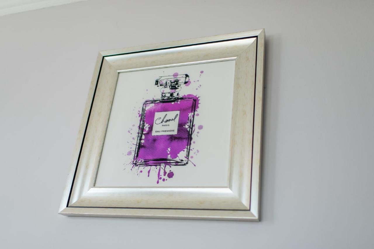 Guest house So-lux Belfast